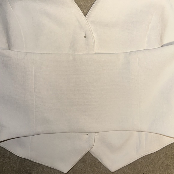 aritzia wilfred halter vest - Picture 8 of 11